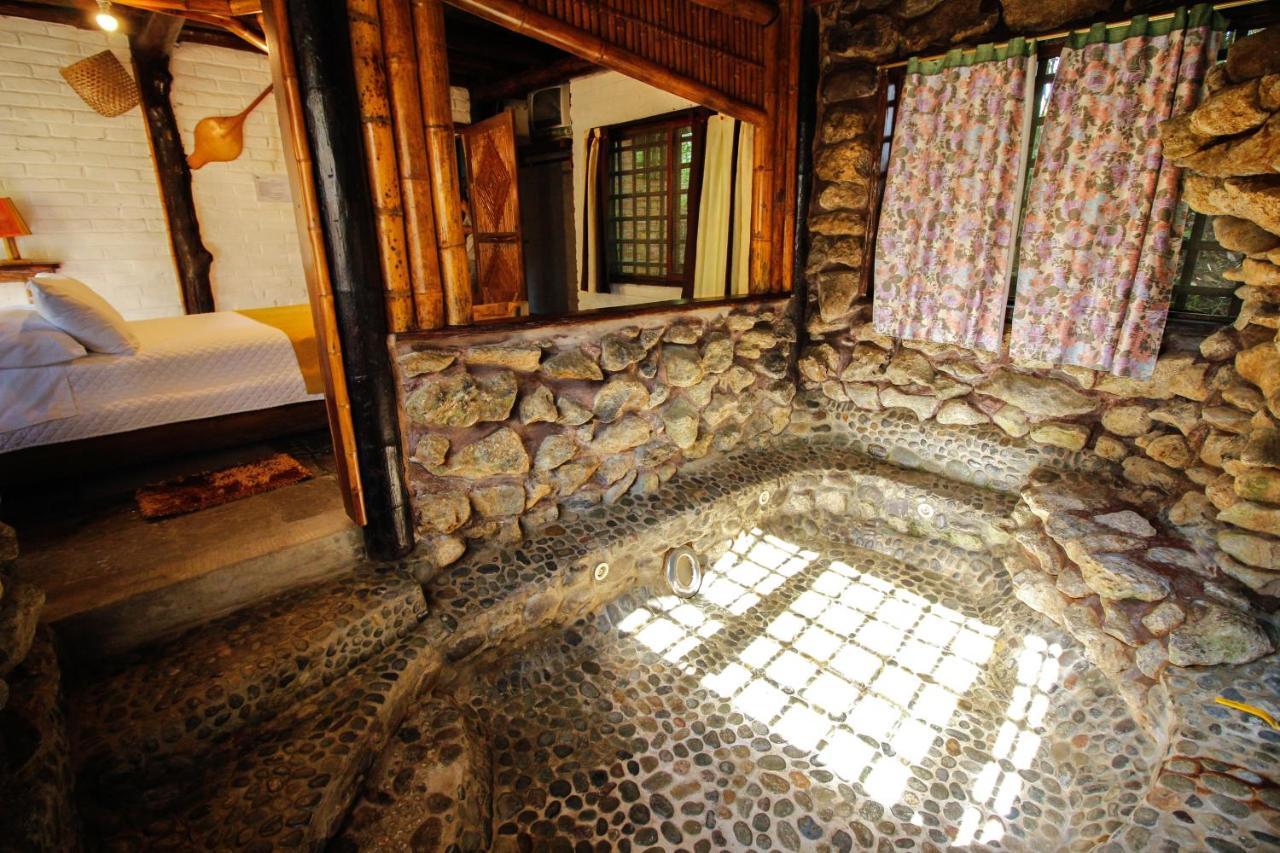 Hosteria Flor De Canela Puyo Eksteriør billede
